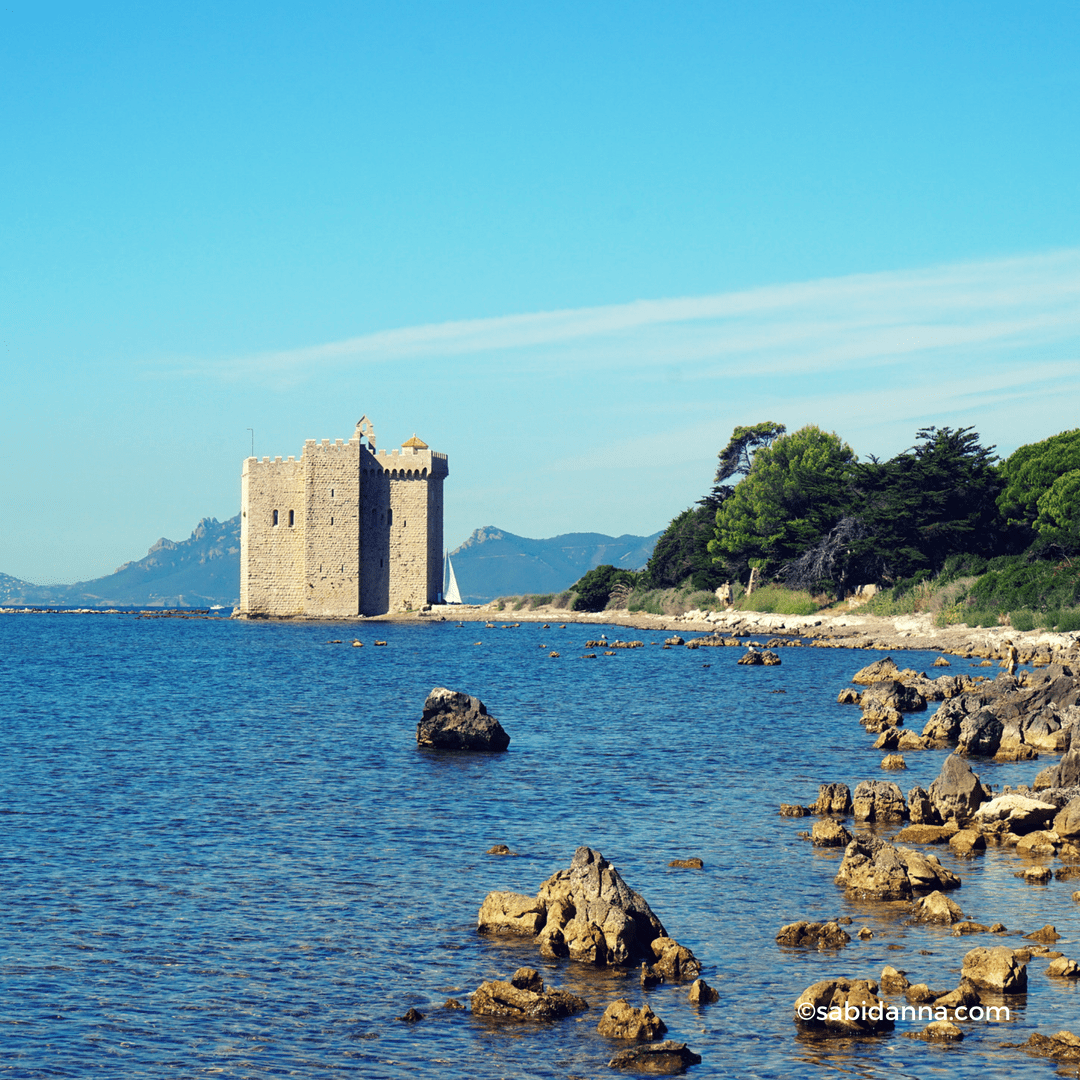 Isola di Santo Onorato, Cannes. Un'oasi naturale in Costa Azzurra, Francia. Dal blog di sabidanna.com