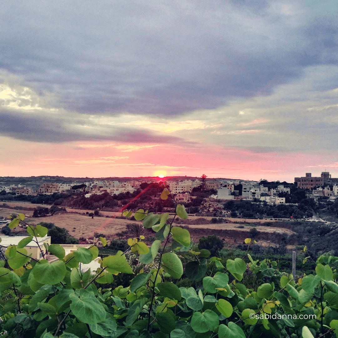 Stunning sunset in Malta: Where to get that postcard shot - sabidanna.com