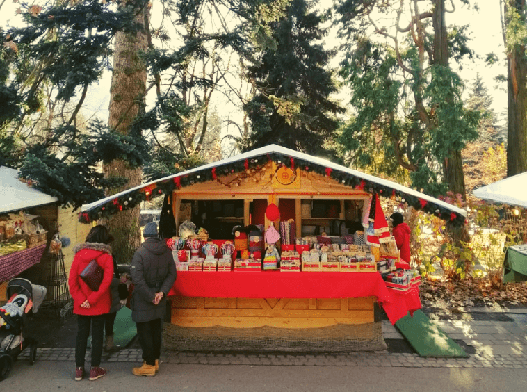 Mercatini di Natale 2018 Levico Terme nel Parco Secolare Degli Asburgo, scopri di più su sabidanna.com Il blog di Sabina D'Anna.