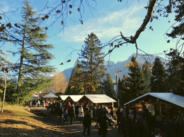 Mercatini di Natale 2018 Levico Terme nel Parco Secolare Degli Asburgo, scopri di più su sabidanna.com Il blog di Sabina D'Anna.