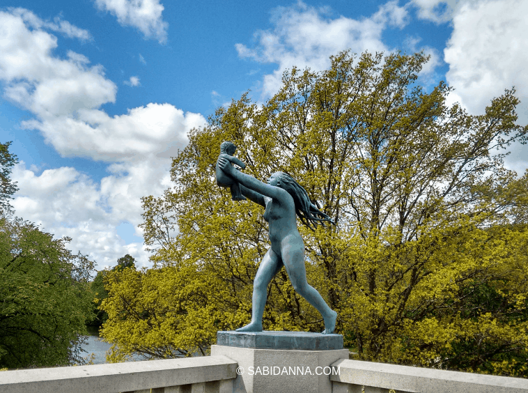 Parco Vigeland, Oslo. Il parco delle sculture più grande al mondo. Dal blog di viaggi di Sabina D'Anna - sabidanna.com