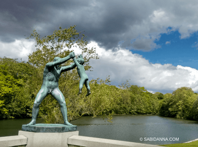 Parco Vigeland, Oslo. Il parco delle sculture più grande al mondo. Dal blog di viaggi di Sabina D