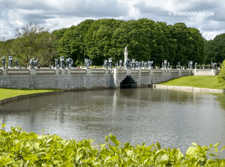 Parco Vigeland, Oslo. Il parco delle sculture più grande al mondo. Dal blog di viaggi di Sabina D'Anna - sabidanna.com