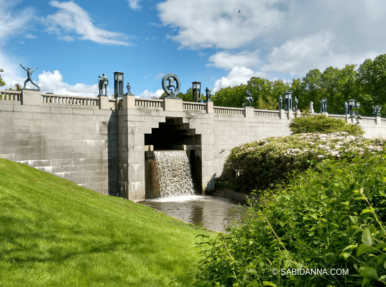 Parco Vigeland, Oslo. Il parco delle sculture più grande al mondo. Dal blog di viaggi di Sabina D'Anna - sabidanna.com