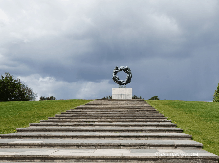 Parco Vigeland, Oslo. Il parco delle sculture più grande al mondo. Dal blog di viaggi di Sabina D'Anna - sabidanna.com